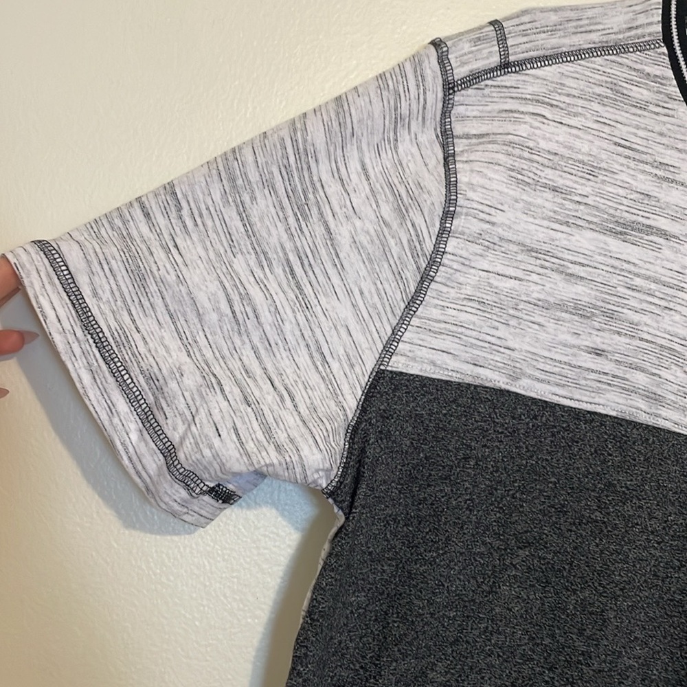 Distortion | Colorblock Grey T-Shirt - Picture 4 of 5